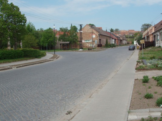 II/422 Čejkovice průtah I. stavba