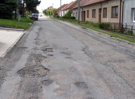 III/4319 Bučovice  Černčín