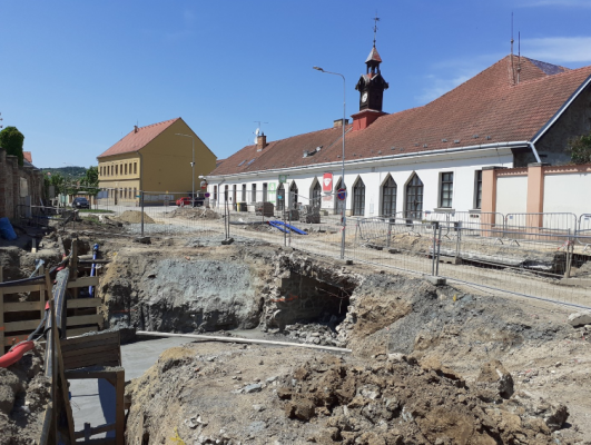II/152 Hajany - Želešice, 1. stavba, Želešice průtah
