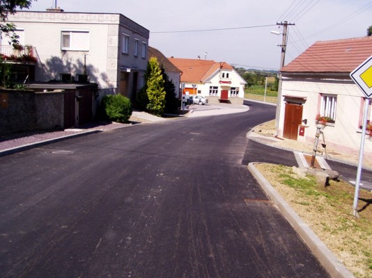 III/40826 Žerůtky průtah