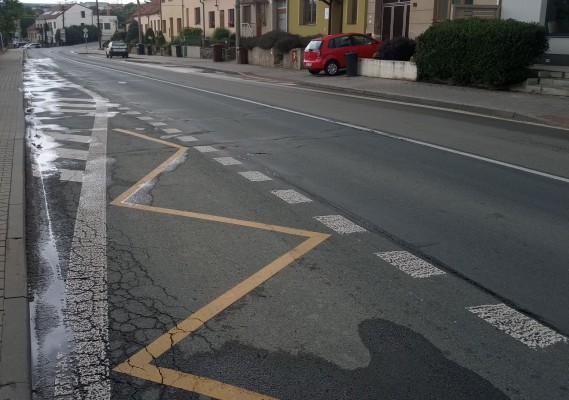 III/15275 Moravany, ul. Hlavní