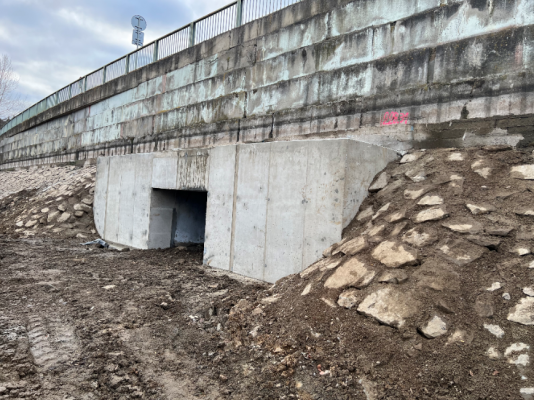 II/384 Brno, Rakovecká, most ev.č. 384-002 přes svodnici (přehrada)