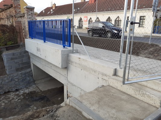 II/152 Hajany - Želešice, 1. stavba, Želešice průtah