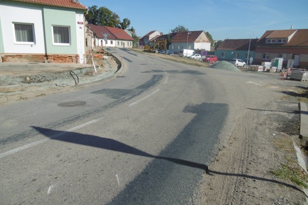 II/152 Ořechov, přeložka silnice