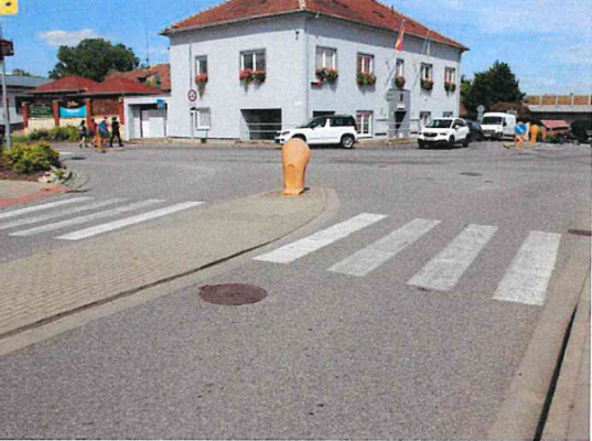 II/425, III/41617 Rajhrad, okružní křižovatka