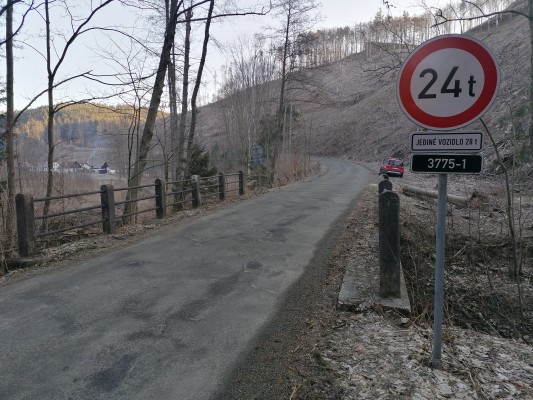 III/3775 Strhaře spojovací