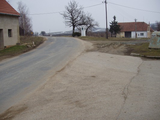 III/00220 Uherčice průtah