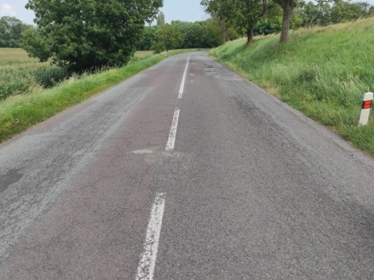 III/3974 kř. II/397 - Břežany