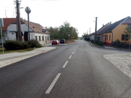 II/408 Krhovice průtah