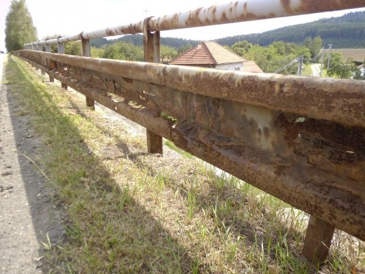 II/379 Lipůvka - Blansko - bezpečnostní zařízení