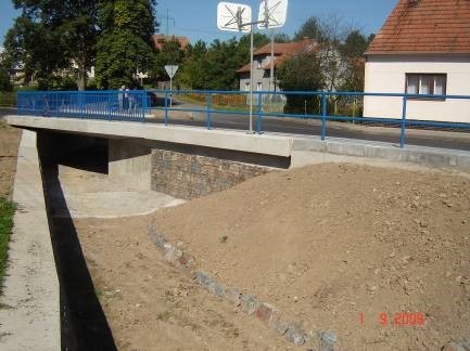 II/372 Malá Roudka mosty ev.č. 372-007, 3724-2