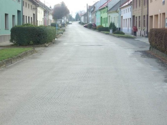 III/4284 Medlovice průtah