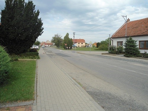 II/380 Moutnice průtah