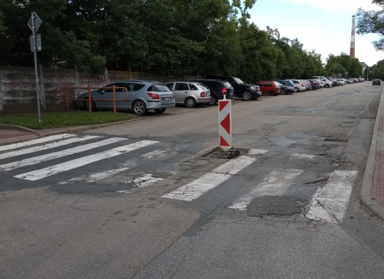 III/15280 Modřice, ul. Husova