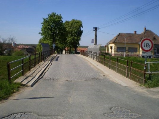 III/4206 Pouzdřany most ev.č. 4206-2